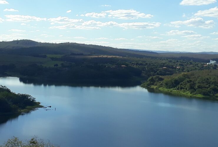 Rio Salinas - Foto: Site Minas Gerais / Divulgação