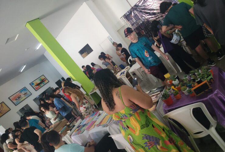 Feira de Livros ocorre em Montes Claros - Foto: Arquivo Pessoal/Divulgação