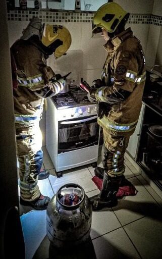 Bombeiros atenderam ocorrência no Centro da cidade - Foto: CBMMG