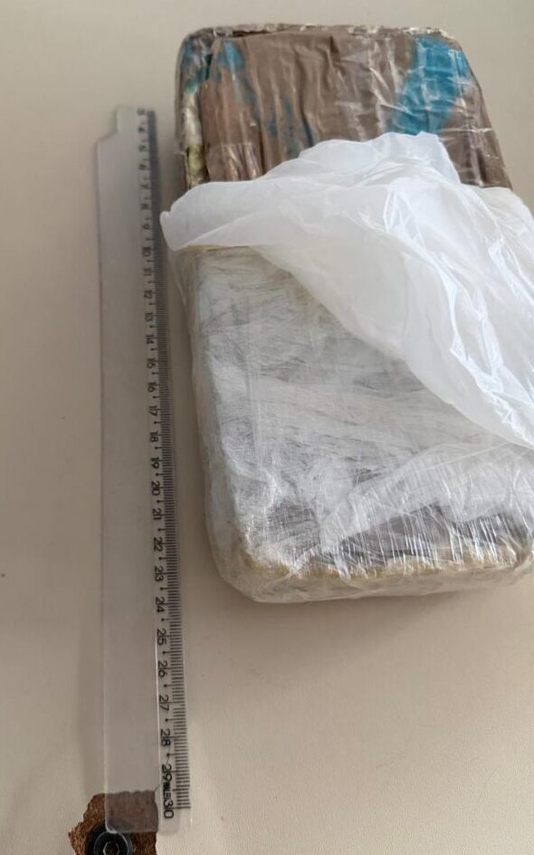 Droga foi apreendida ma MGC-135