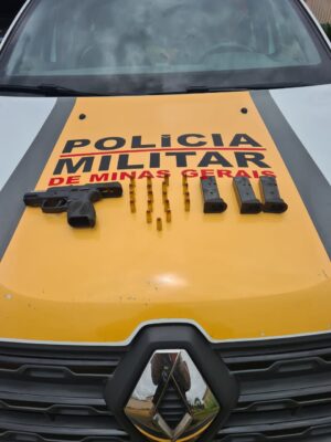 Arma foi apreendida pela PMRv - Foto: PMRv / Divulgação