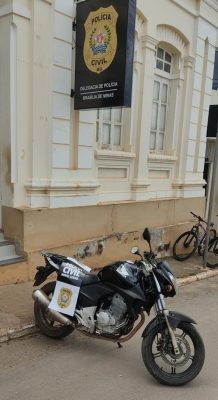 Motocicleta foi apreendida - Foto: PCMG/Divulgação