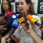 Delegada Karine Maia em coletiva - Foto: Divulgação/Redes Sociais