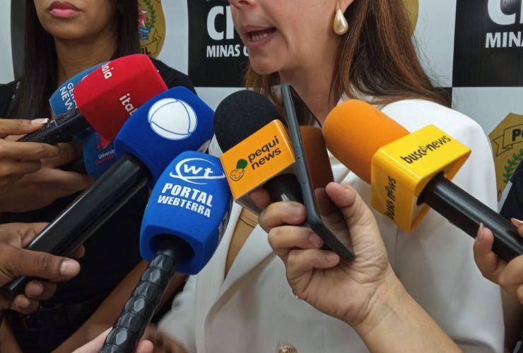 Delegada Karine Maia em coletiva - Foto: Divulgação/Redes Sociais