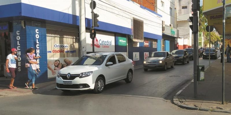 Trânsito em Montes Claros