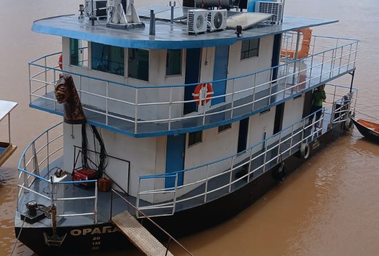 Barco será usado para chegar às comunidades ribeirinhas - Foto: MPMG