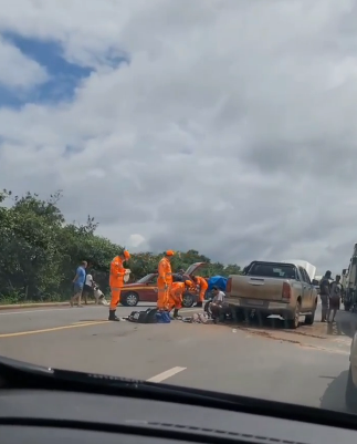 Acidente na BR-251 fecha trânsito e congestionamento já chega em 20 KM -  WebTerra