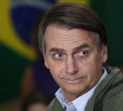 É a primeira vez que um ex-presidente do Brasil é denunciado por tentativa de golpe de Estado - Foto: RICARDO MORAES/POOL/AFP