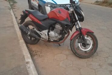 Moto foi recuperada pela PM - Foto: Divulgação/Polícia Militar