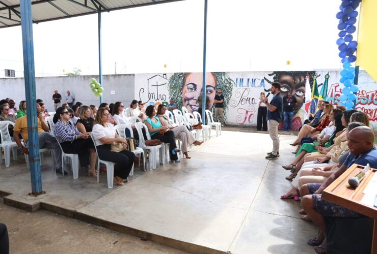 Pessoas em situação de rua poderão estudar pelo formato EJA - Foto: Solon Queiroz/Divulgação