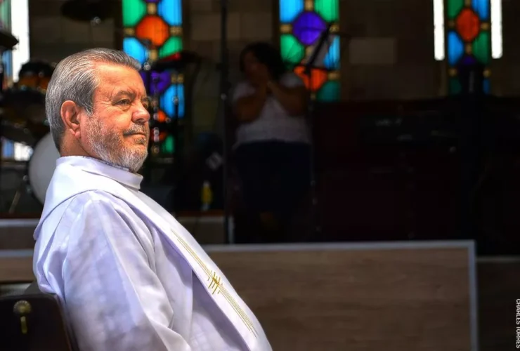 Padre foi afastado da função religiosa pelo Vaticano, em 2021 - Foto: Charles Tôrres