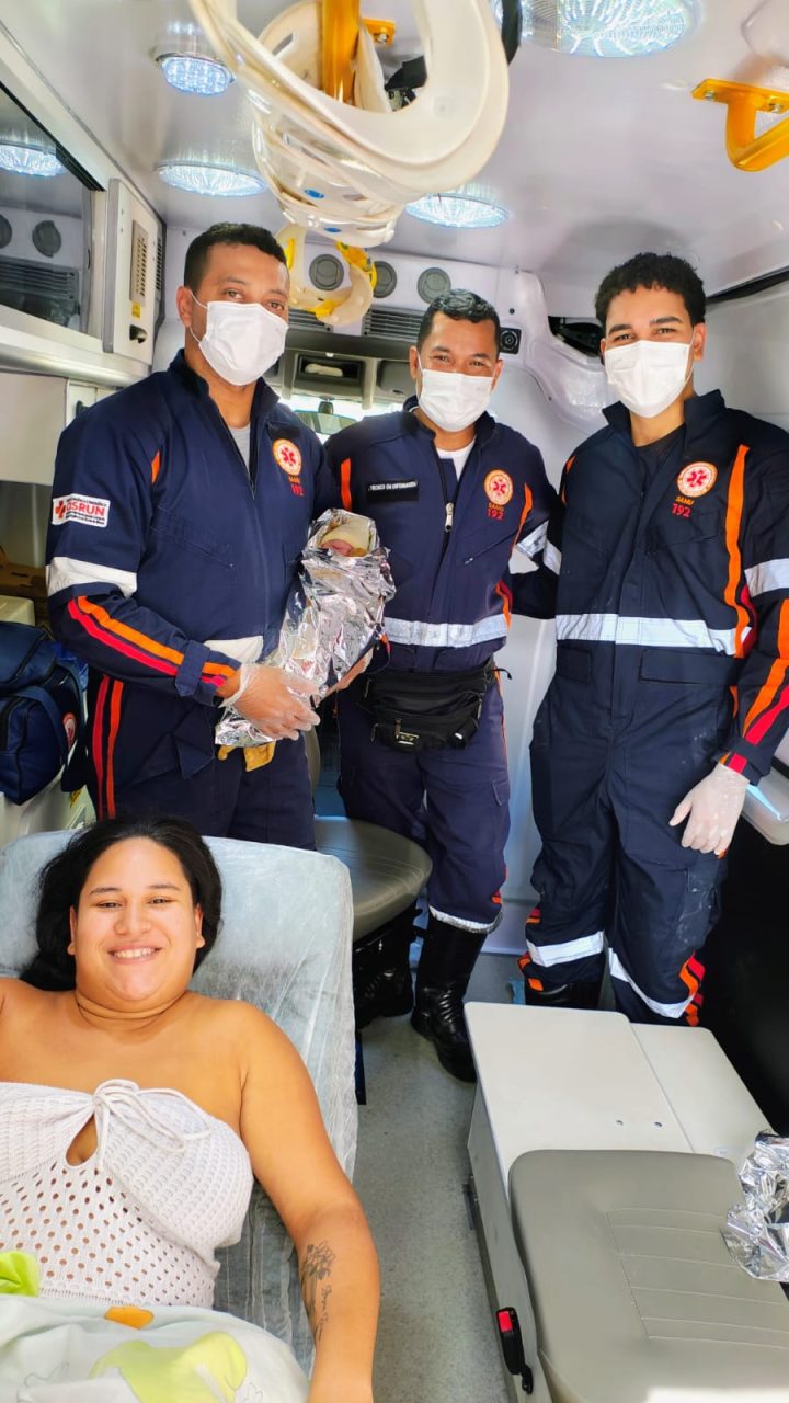 Bebê nasceu dentro de ambulância do Samu - Foto: Divulgação / Samu